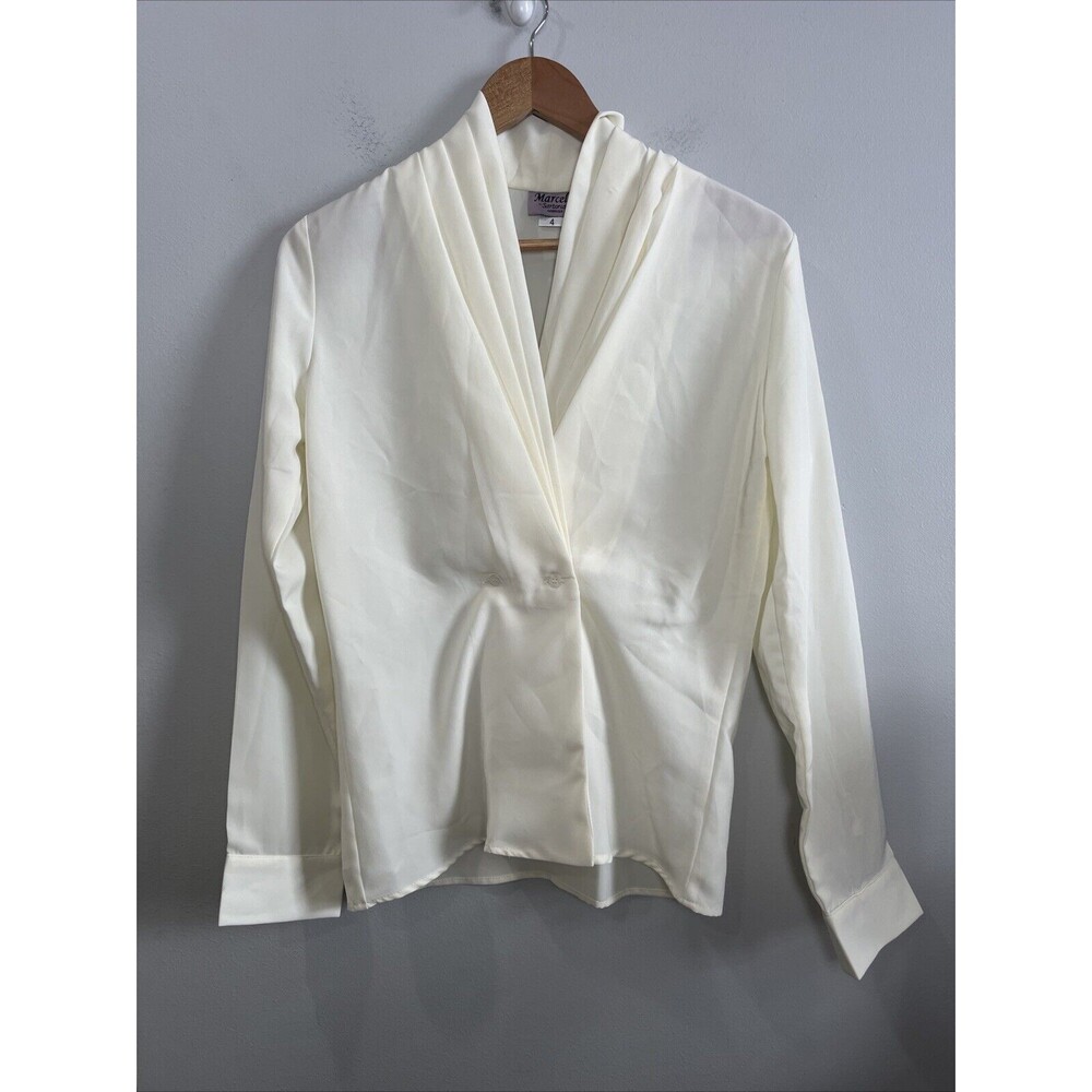 Marcello Long Sleeve Blouse Size 4 Beige/Yellow Color‎